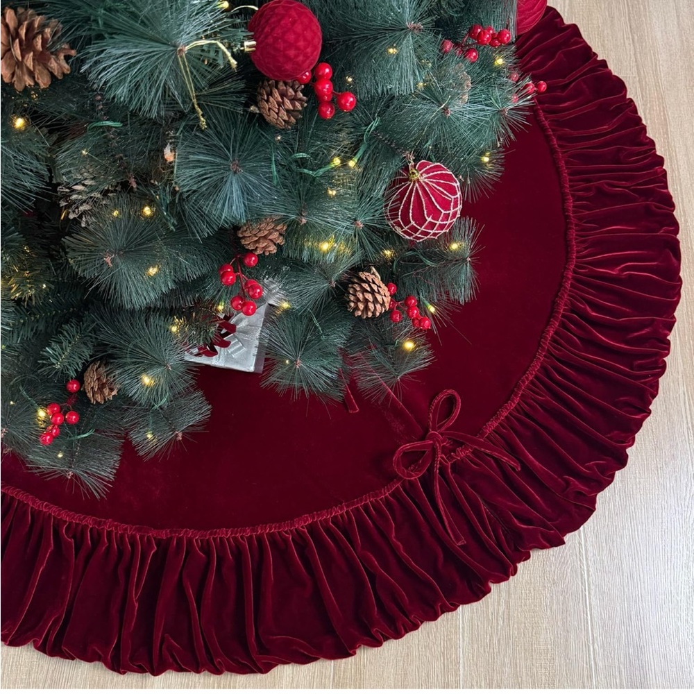 60-Inch Ruffled Velvet Christmas Tree Skirt Foam Padding Tie Closure Burgundy
